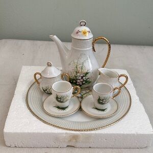 Floral Kids Tea Set with Gold Accents